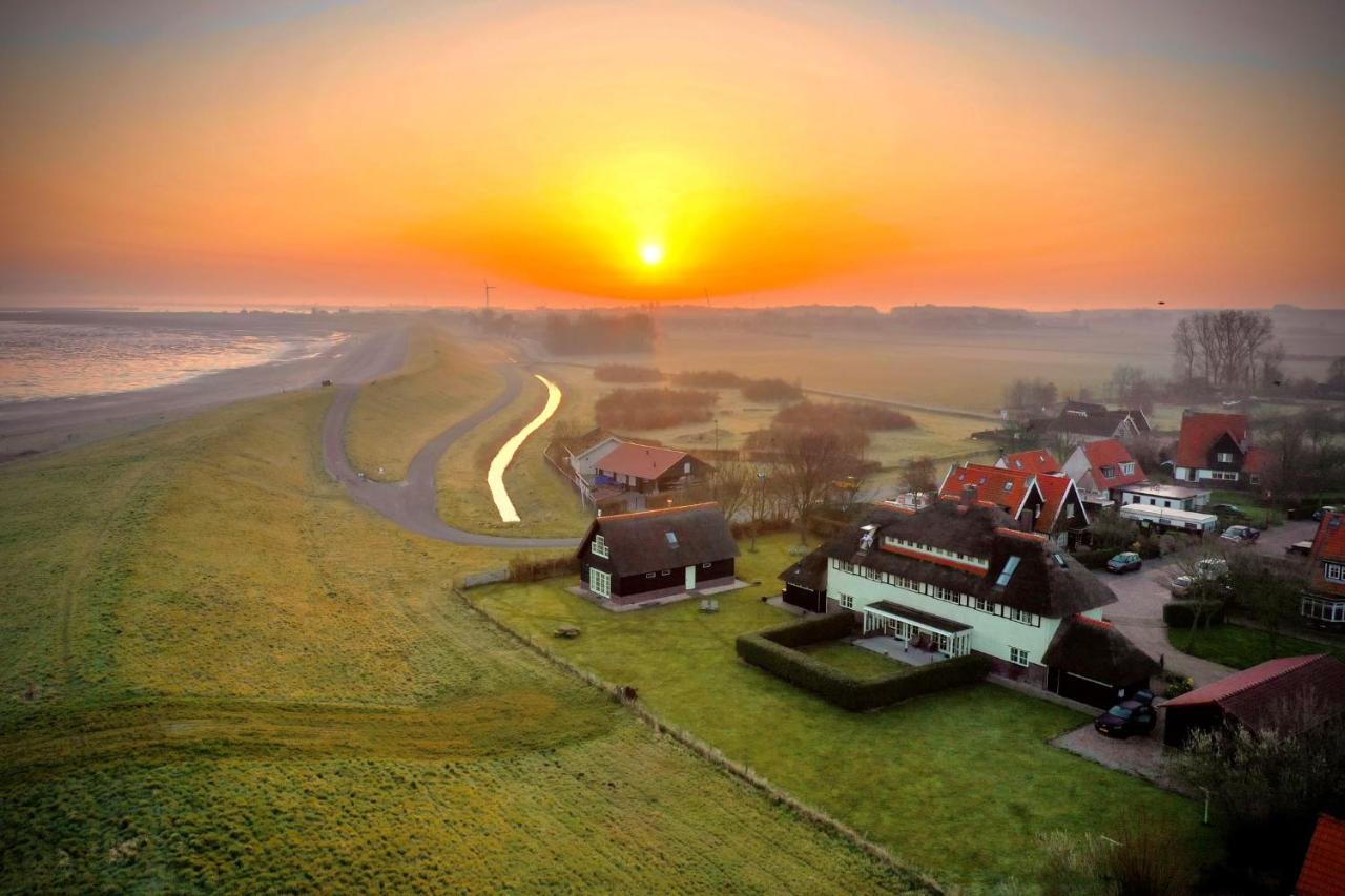 Villa Nieuwland B&B Den Oever Eksteriør bilde